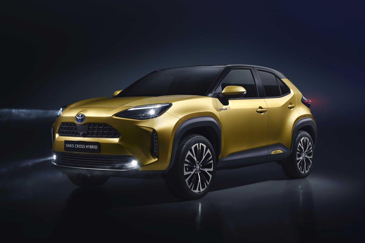 TOYOTA YARIS CROSS 2021