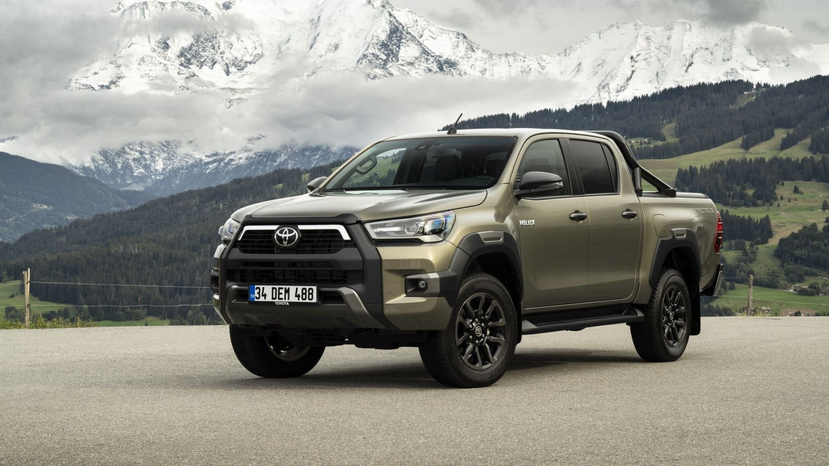 Ficha Técnica Toyota Hilux 2020