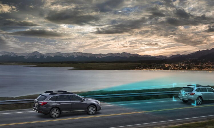 ¿Cómo funciona Subaru EyeSight?