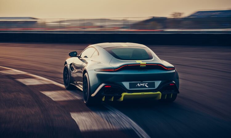 Futuros autos de gasolina de Aston Martin serán solo para la pista de carreras