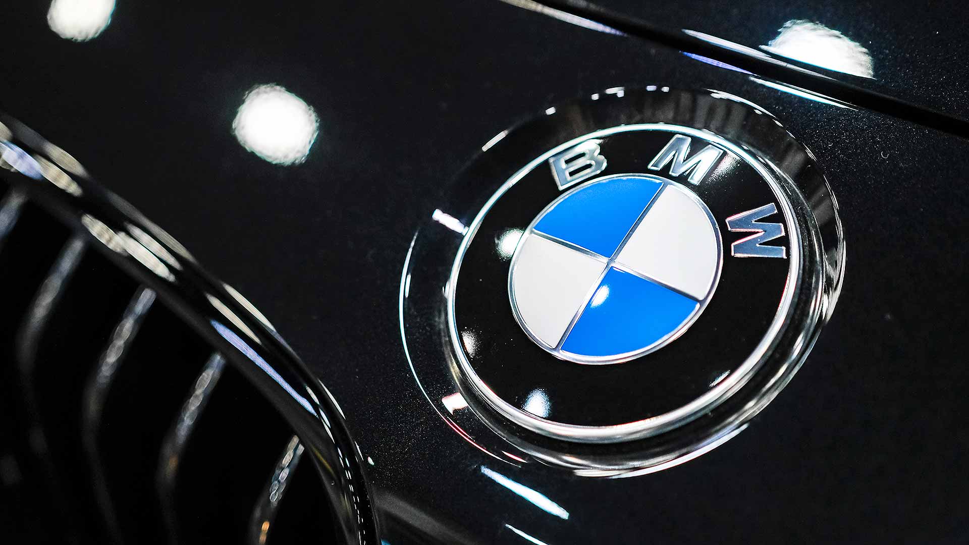 BMW impulsa producción de baterías de litio más sostenible