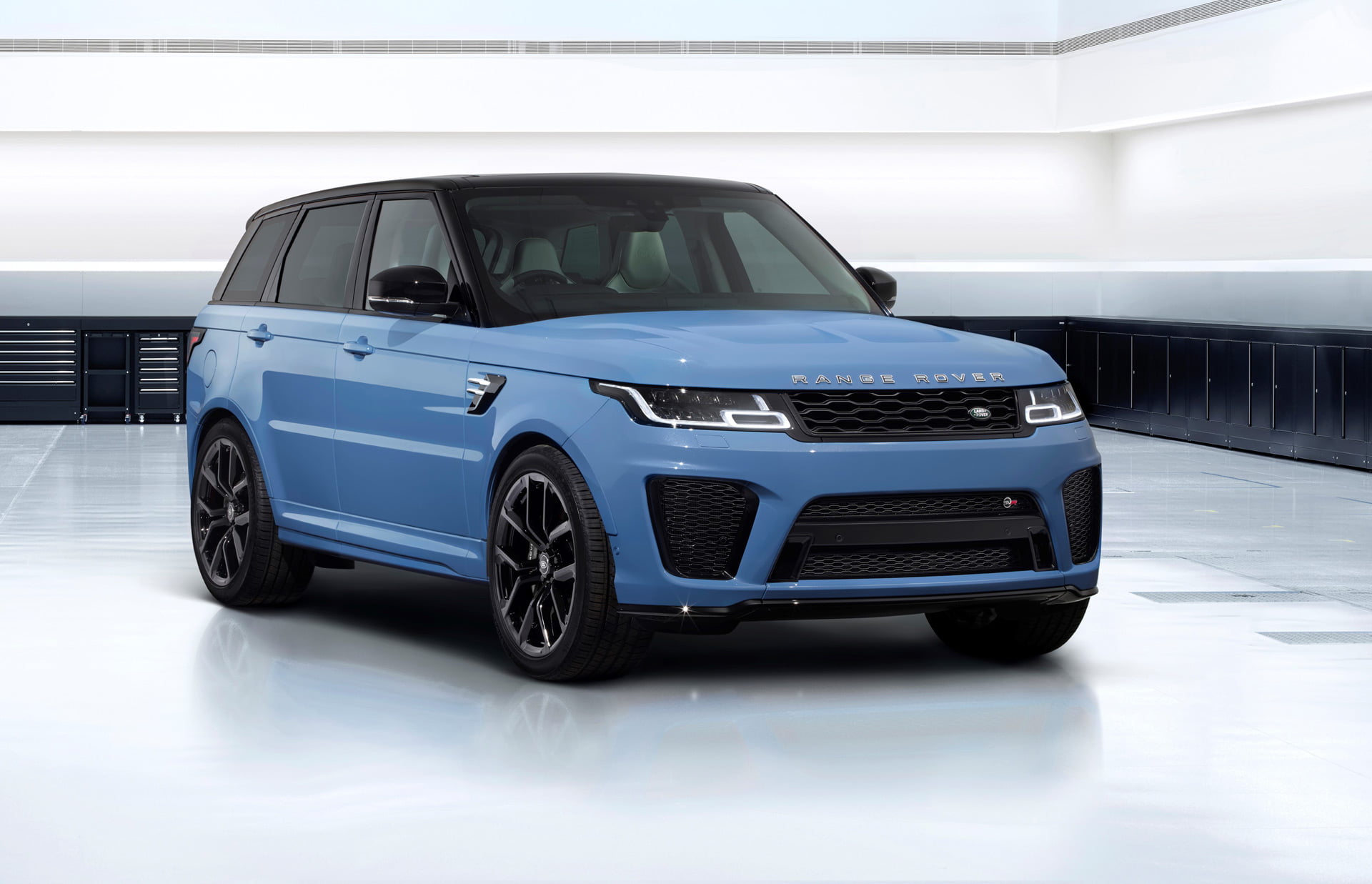 Land Rover Range Rover Sport SVR Ultimate Edition