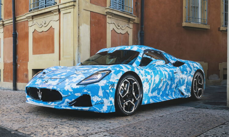 Avance del convertible Maserati MC20