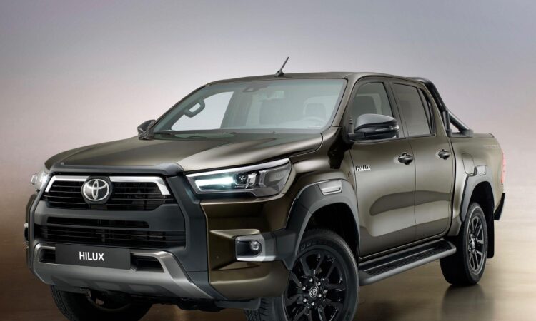 Ficha Técnica Toyota Hilux 2021