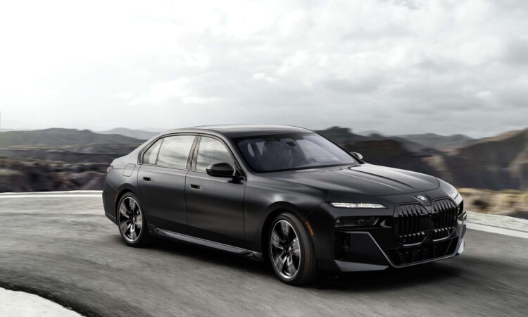 BMW i7 2023
