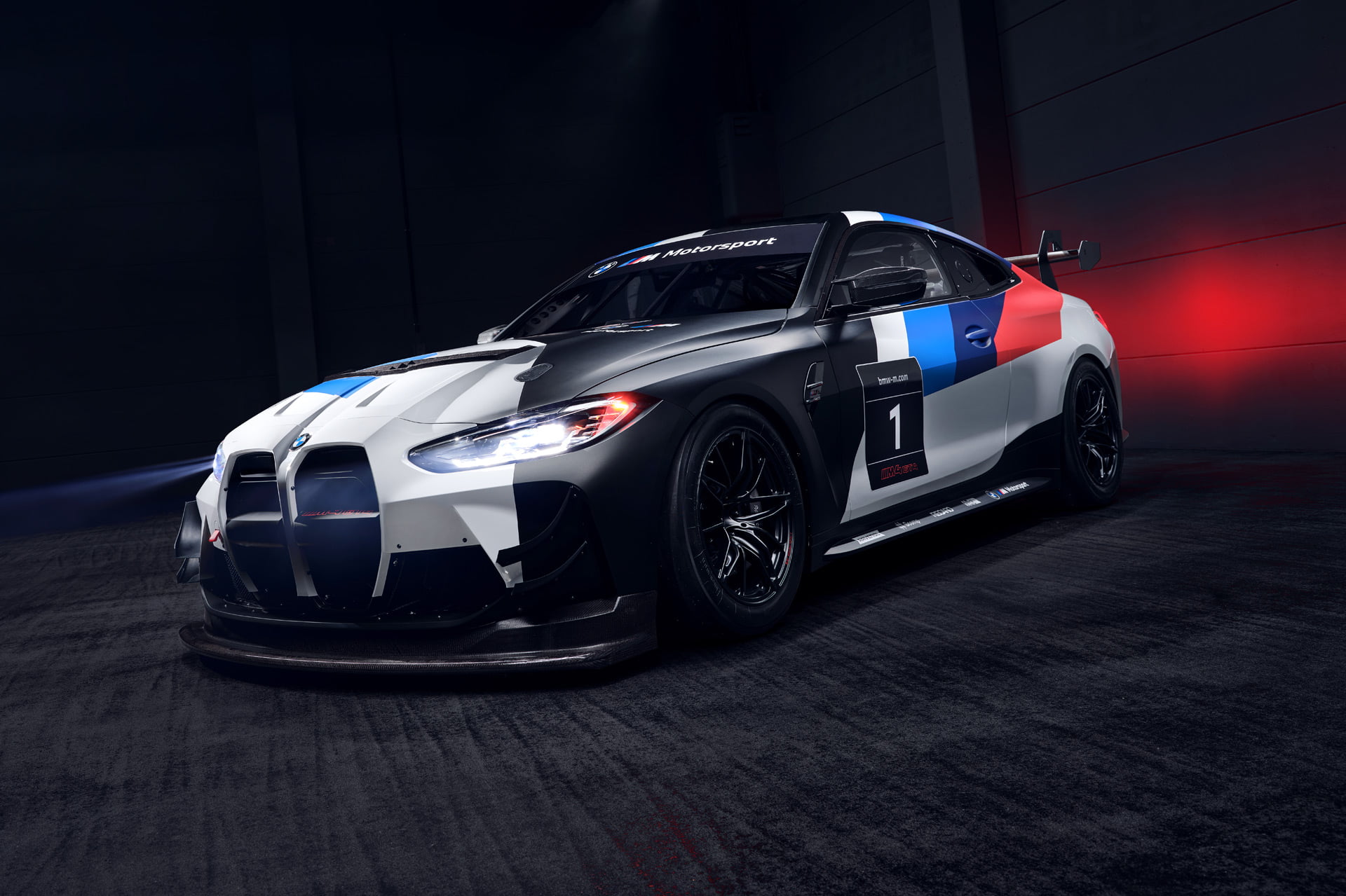BMW M4 GT4 2023