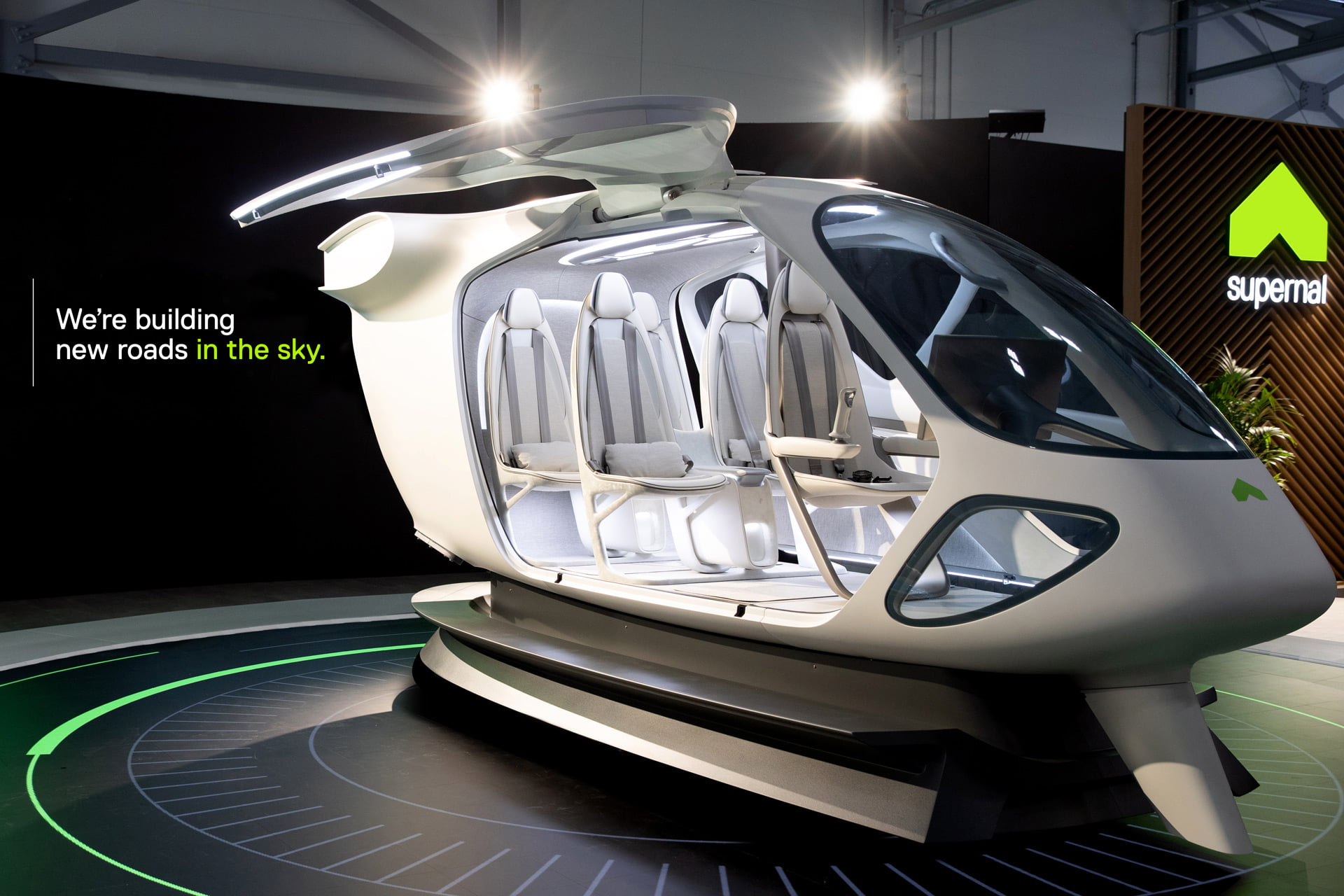 Hyundai presenta muestra de la cabina de su taxi volador planeado