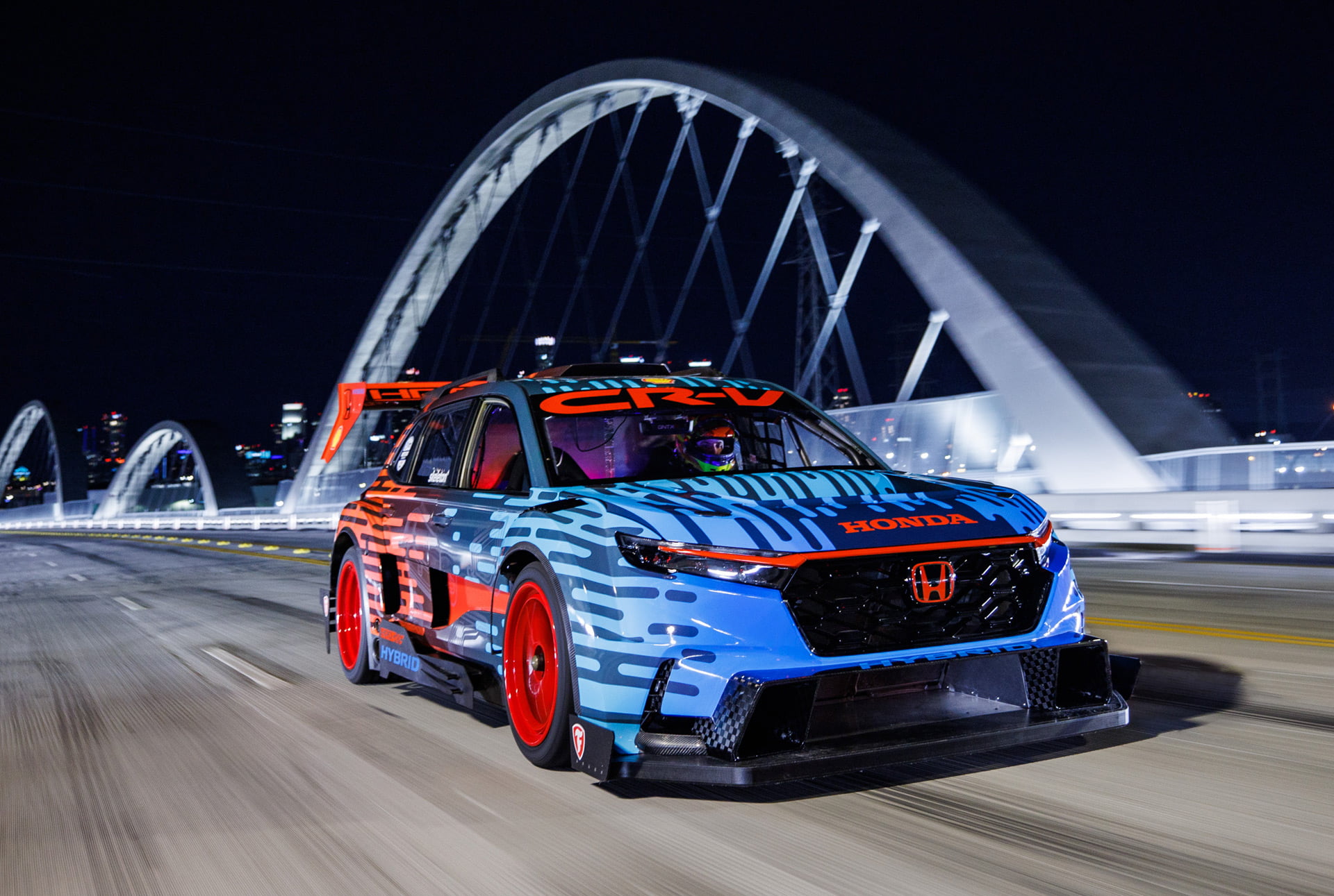 Honda CR-V Hybrid Racer Concept