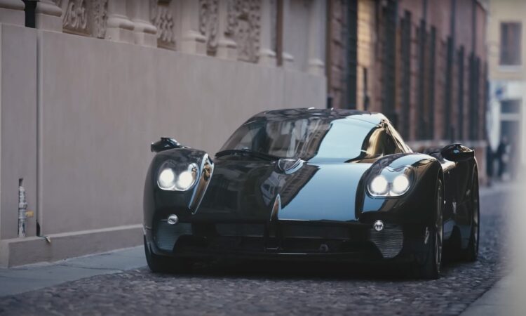 Pagani Utopia