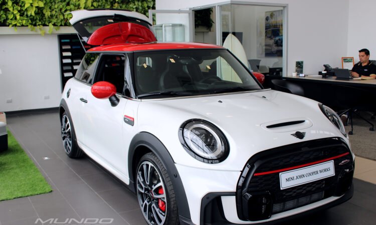 MINI John Cooper Works 2023