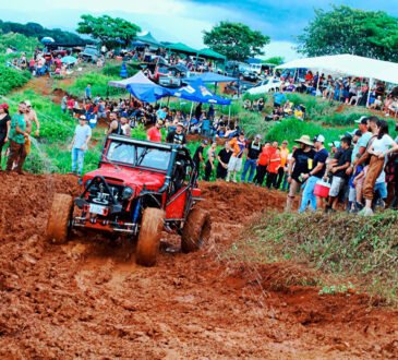Boro Mud Fest deleitó a los amantes del barro