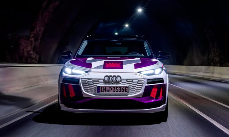 Audi Q6 E-Tron contará con firmas de luces cambiables