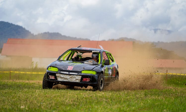 Rallycross se Apodera de Campo Ayala en Cartago