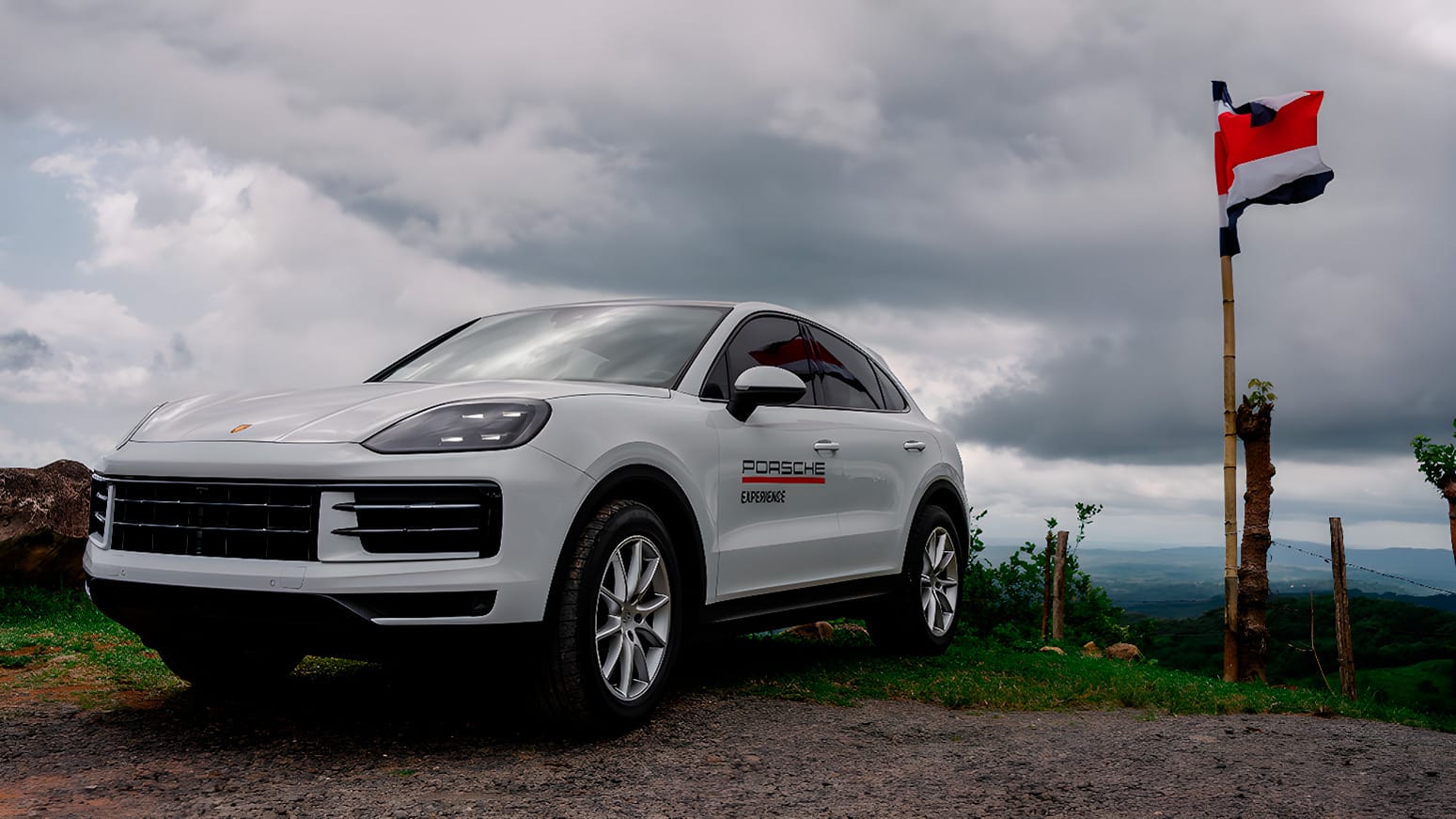 Tres icónicos modelos Porsche destacan en Porsche Experience Costa Rica