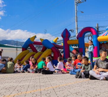 Red Motors Contribuye a una mágica Navidad para 100 niños en riesgo social