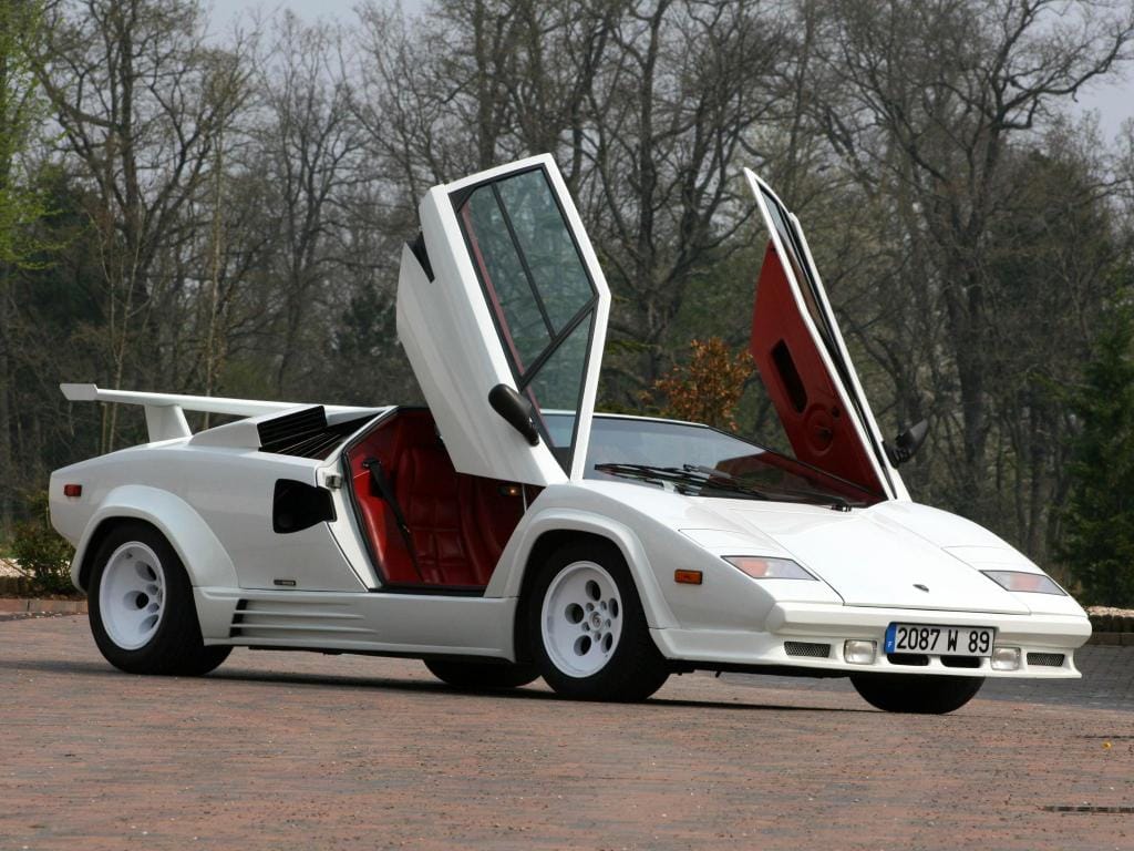 5 Autos que dejaron huella en películas que no son de autos