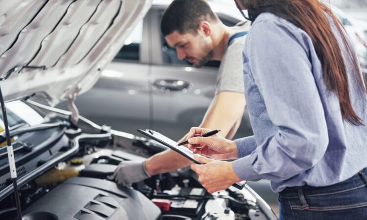 Consideraciones a tomar antes, durante y después de un viaje en carretera