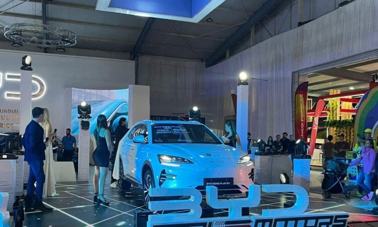 BYD lanzó su innovador SUV eléctrico