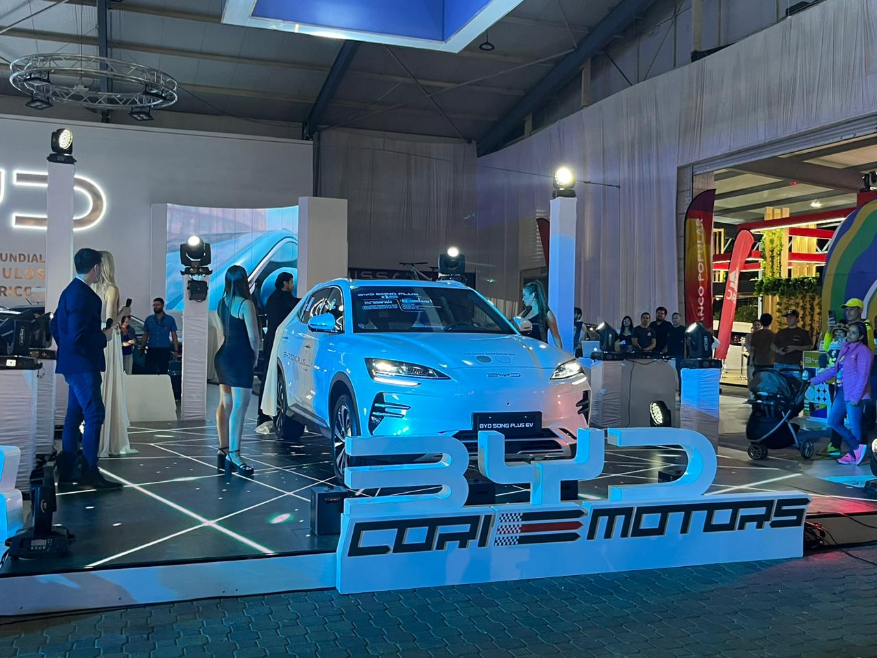 BYD lanzó su innovador SUV eléctrico