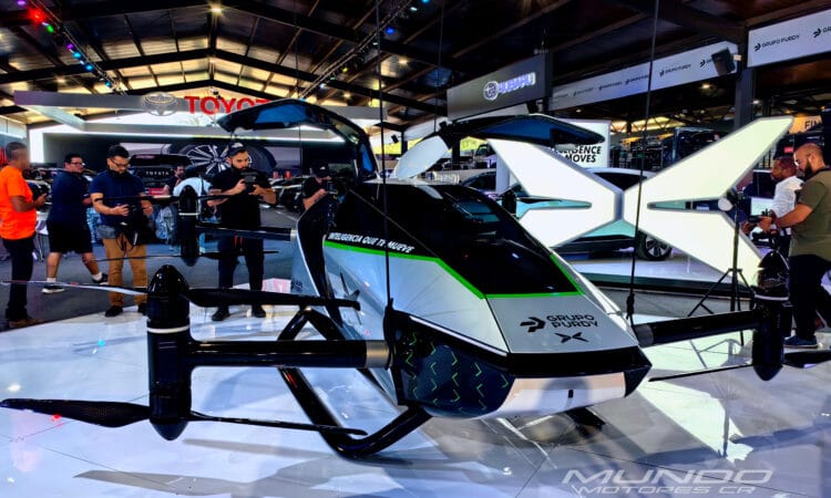 XPENG presenta prototipo de vehículo volador en Costa Rica