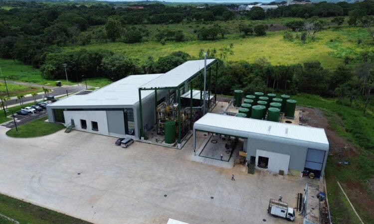 Bonos de deuda financian la primera planta de productos re-refinados para motores en el país