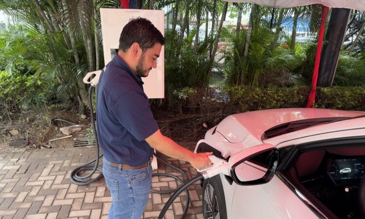 Grupo Purdy instala red privada de carga rápida