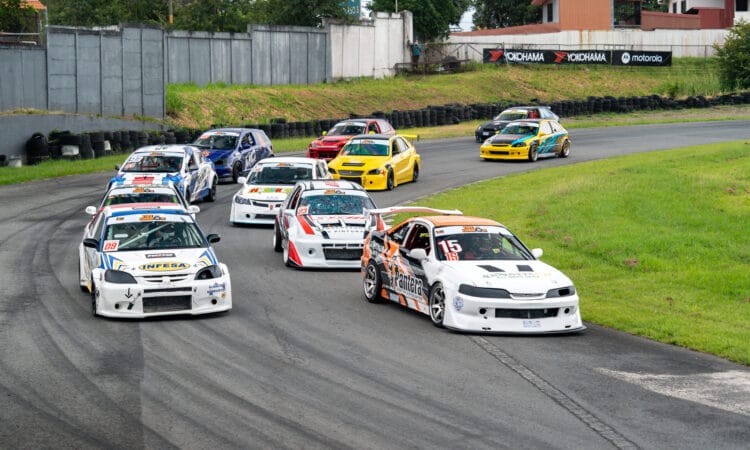 Adrenalina y Pasión se vivieron en la Copa Tire Kingdom