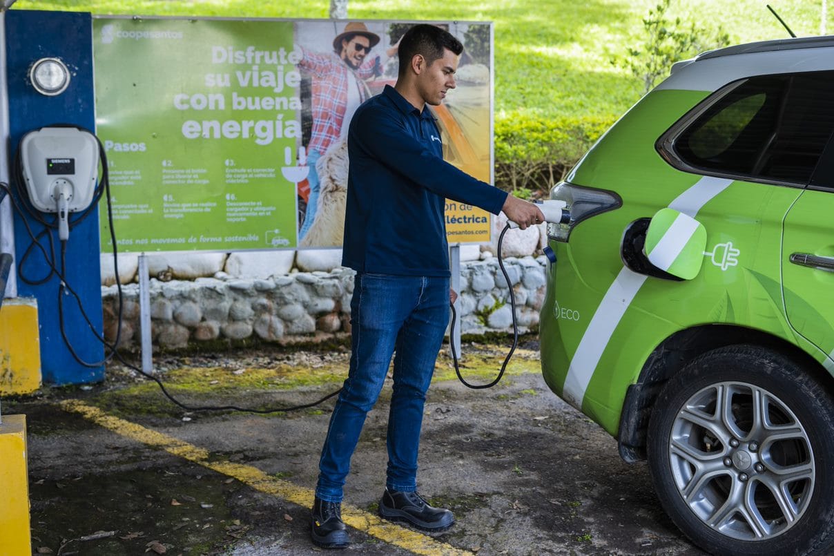 Consejos para Cargar un Vehículo Eléctrico en Casa