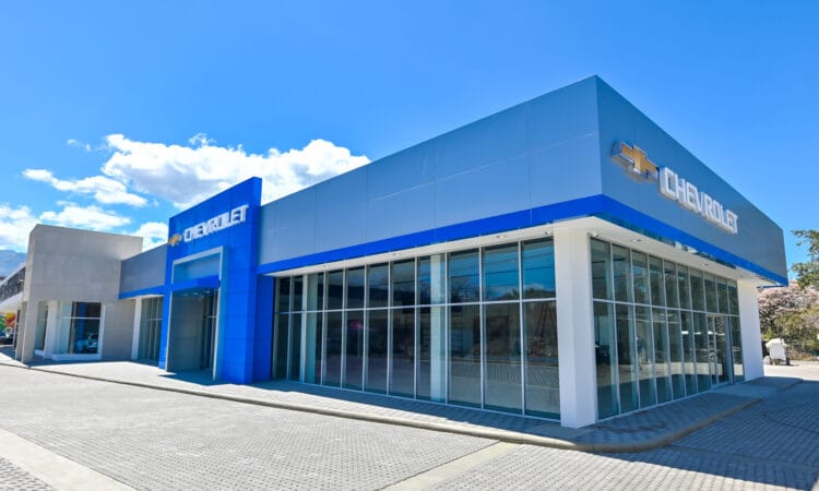 chevrolet se une a campaña para recolectar víveres para los damnificados por las inundaciones