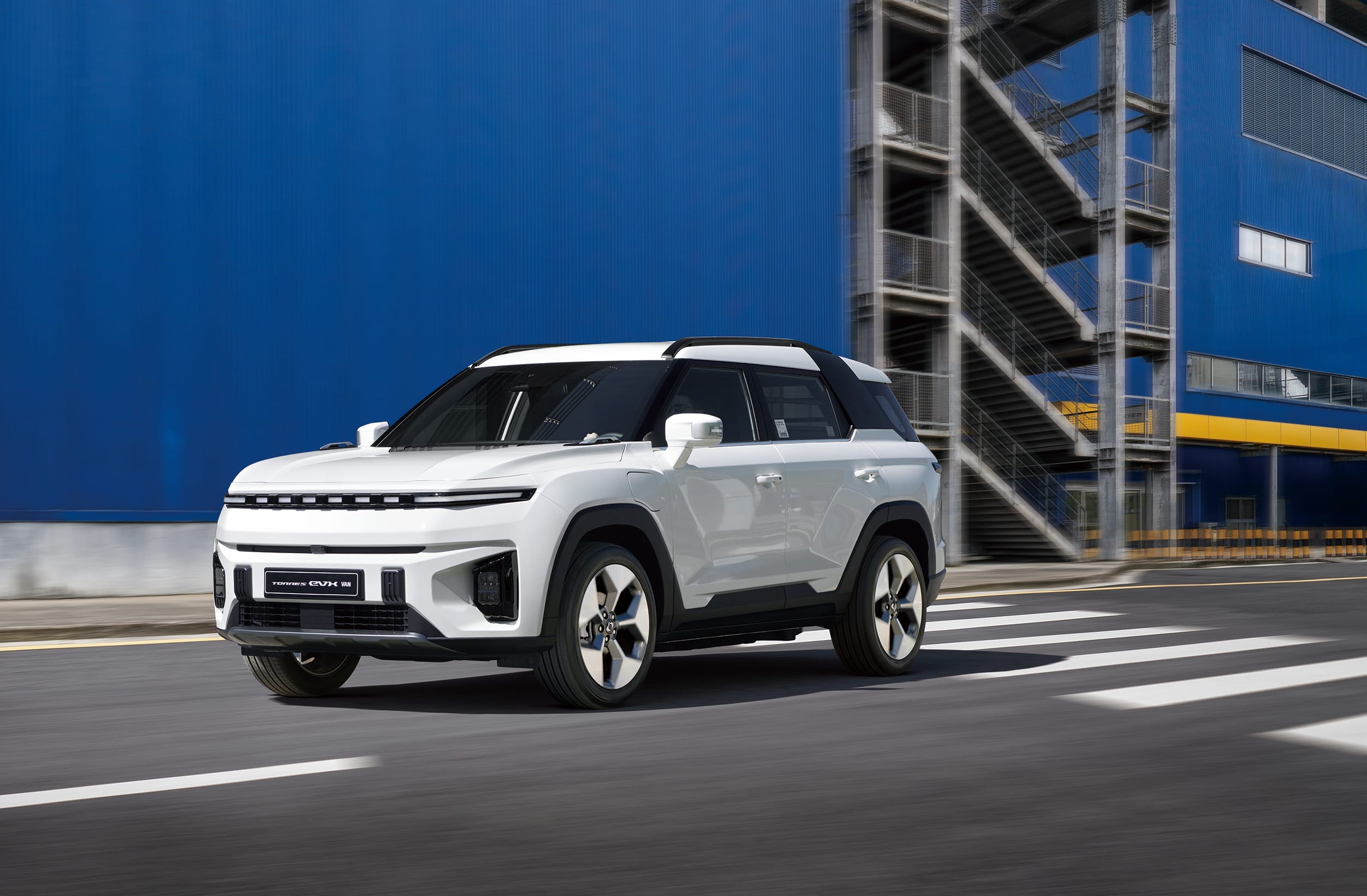 ssangyong lanza su nuevo suv torres bajo la marca kgm