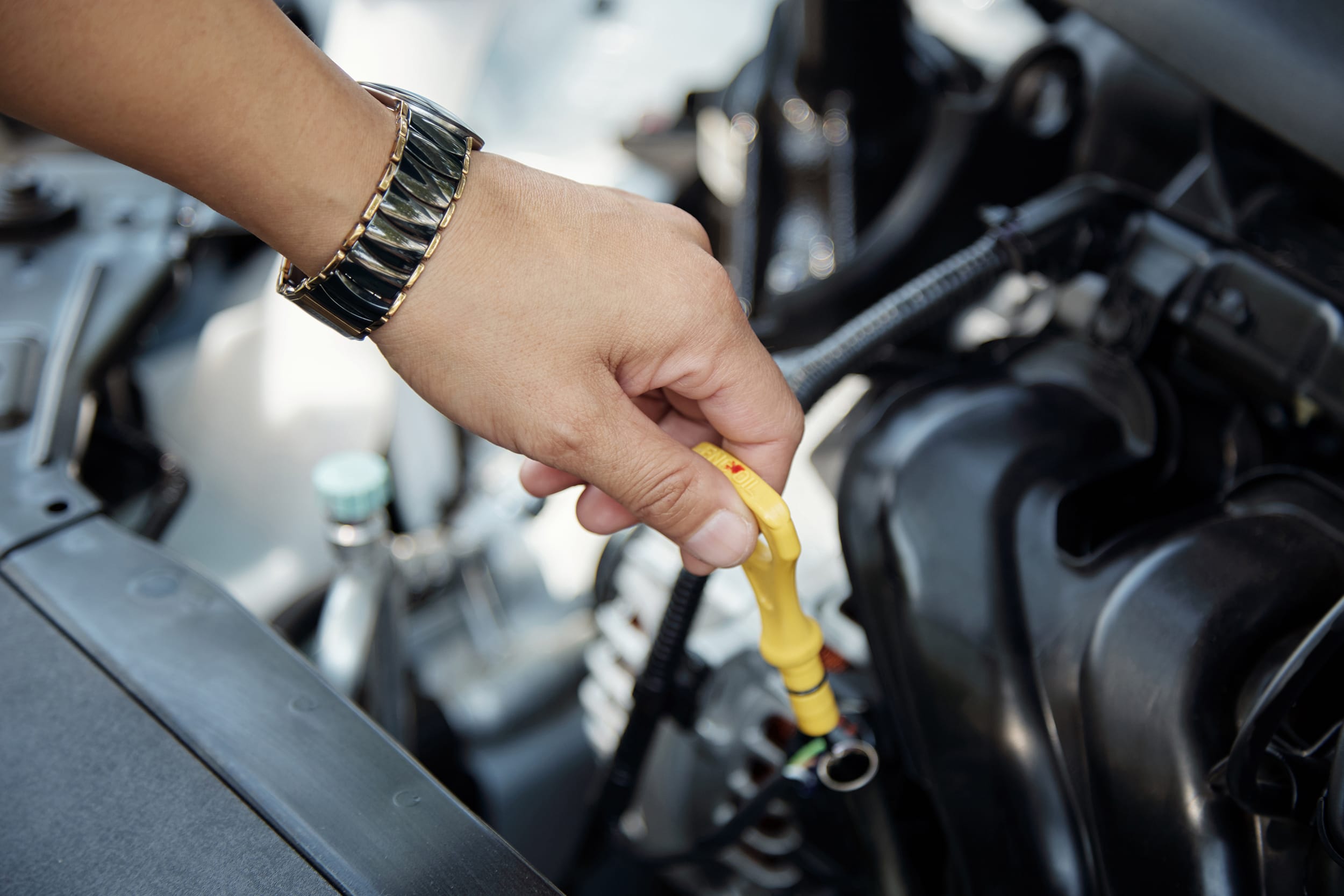 revisar tu carro antes de viajar le podría evitar malos momentos