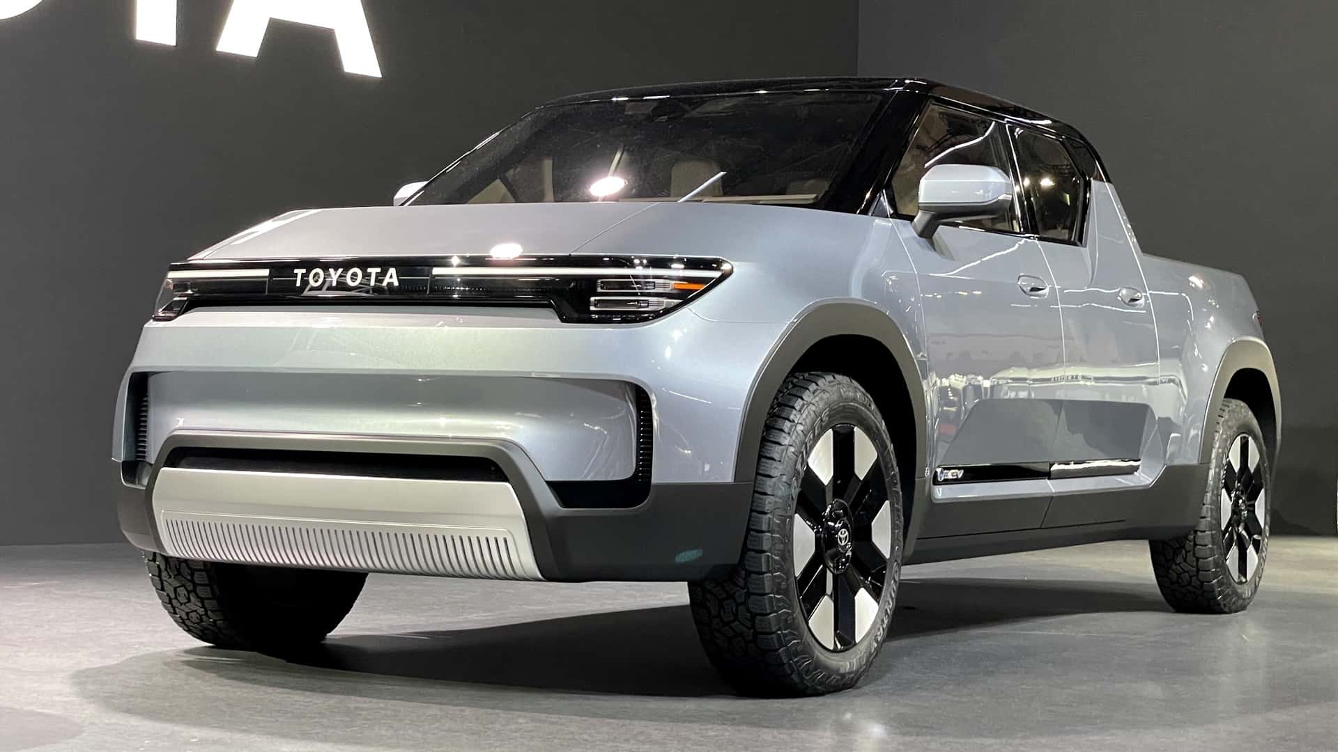 toyota corolla pickup