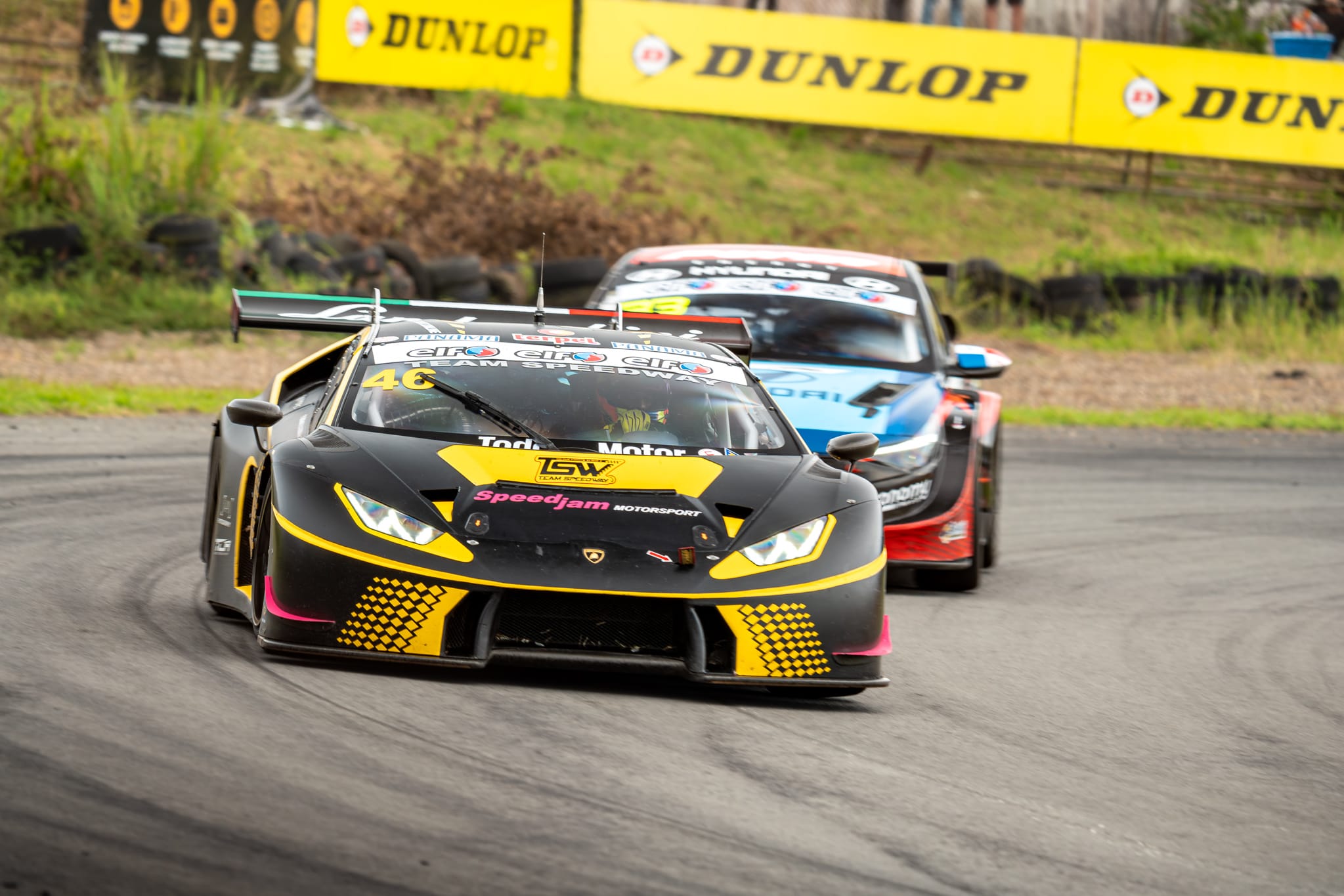 zachary boodram conquista las 3 horas de costa rica
