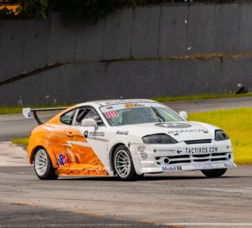 automovilismo con la copa motorola
