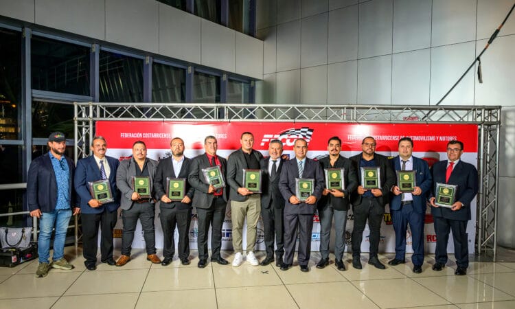 fecom premia a los campeones