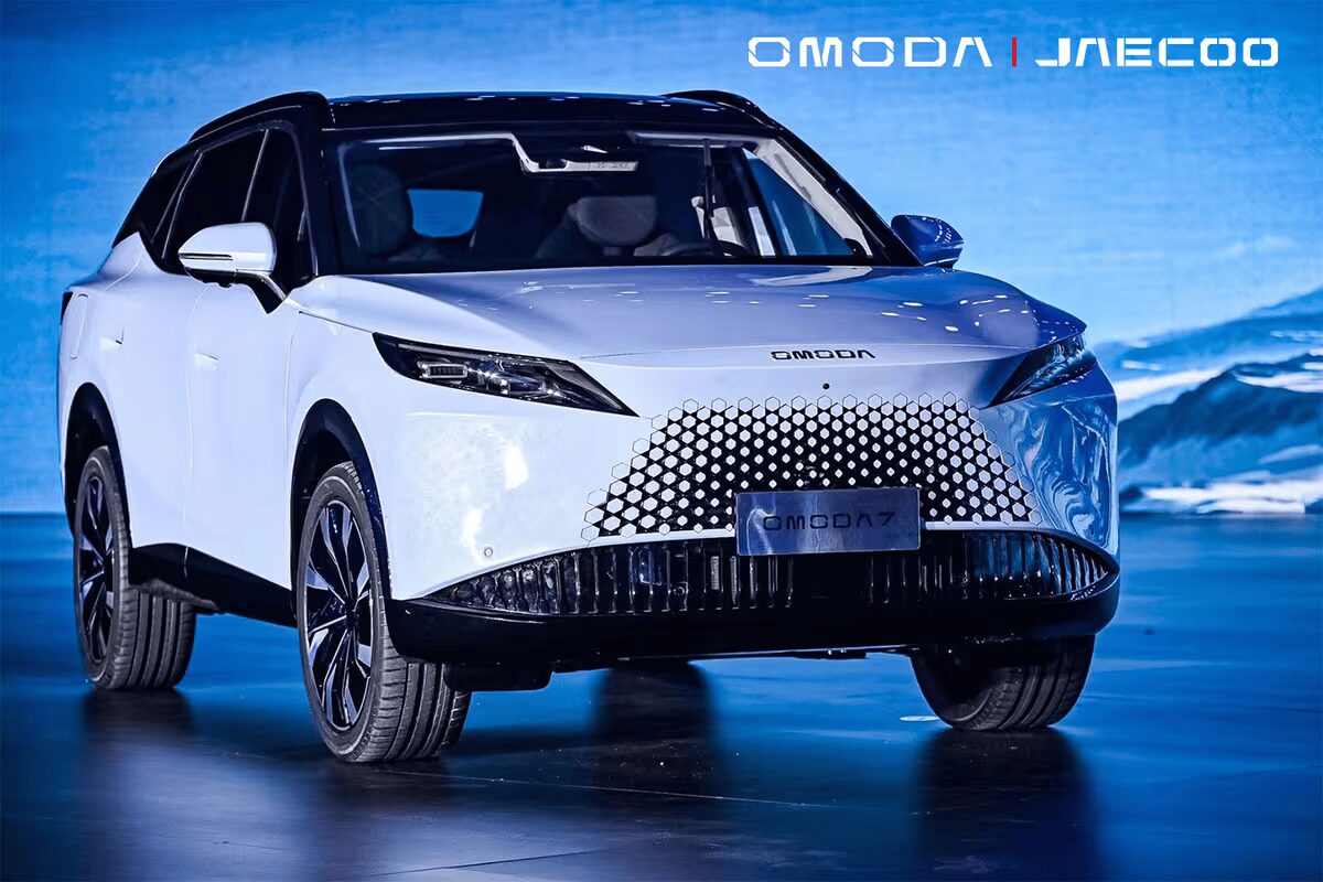 omoda c7