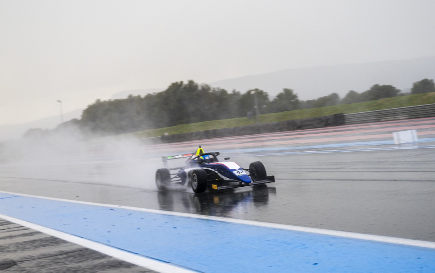 costarricense confirma su llegada a la f4